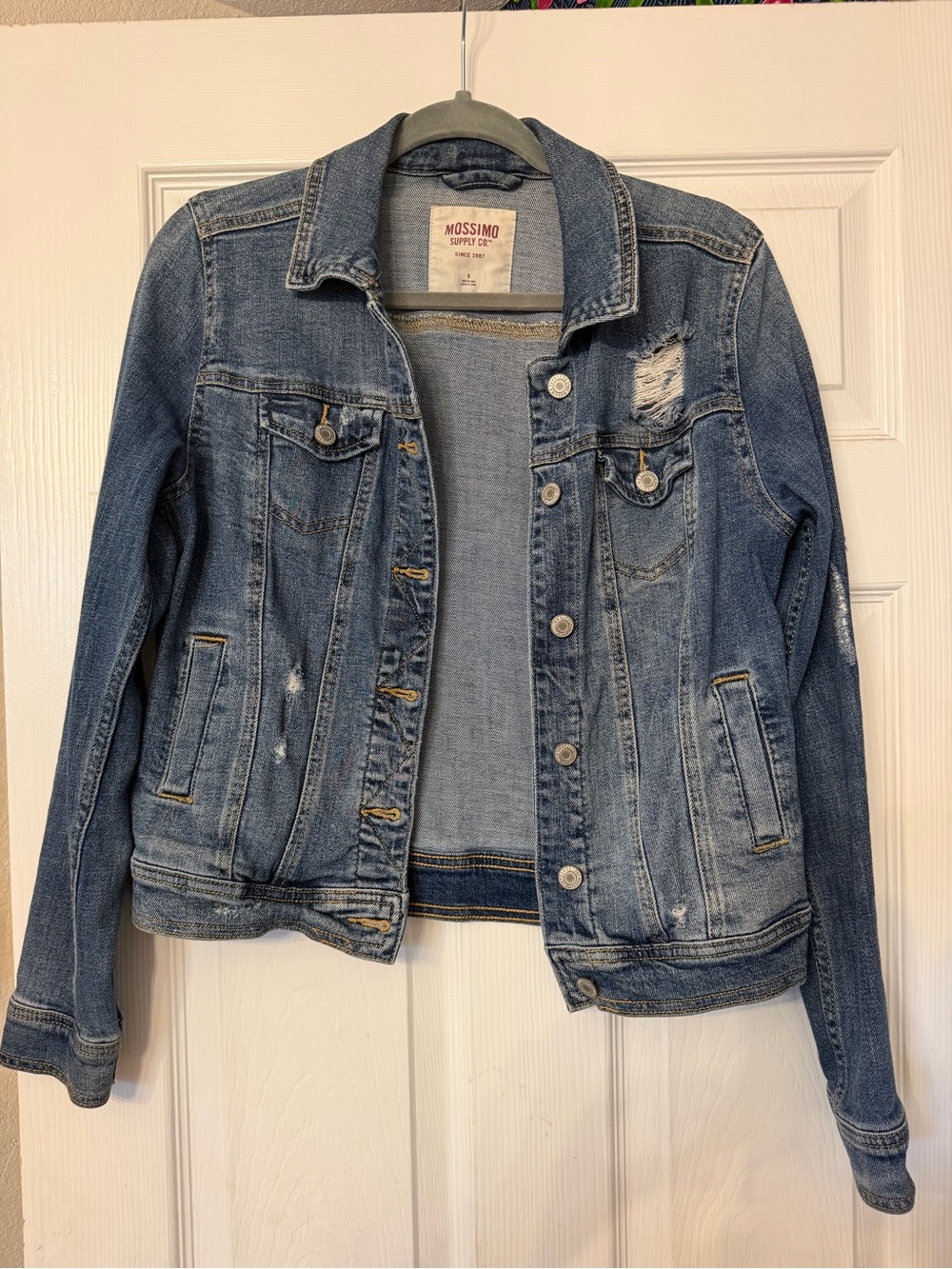 Mossimo Supply Co. blue distressed denim jacket for women